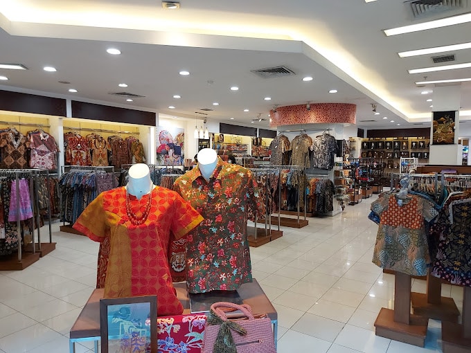 Batik Keris, Toko Baju Di Mall Lippo Cikarang