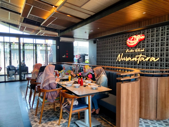 Kedai Steak Nusantara Cikarang, Steak Dengan Nusantara