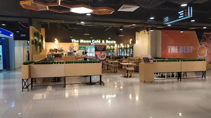 The Moon Cafe, Tempat Ngopi Di Mall Lippo Cikarang