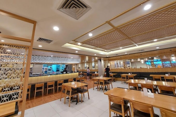 Interior Restoran 3 Wonton Mall Lippo Cikarang