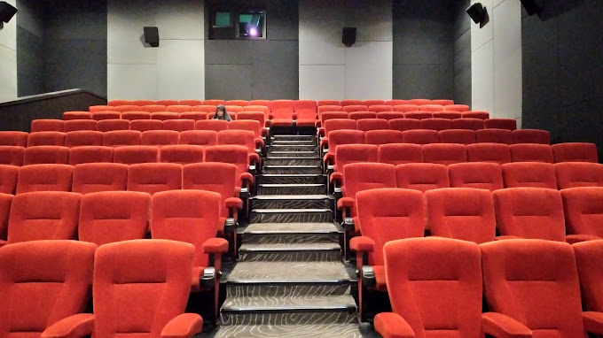Tempat Duduk Bioskop Cinepolis Lippo Plaza Jambi